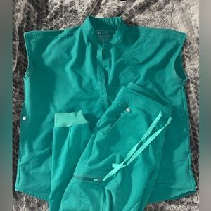 Figs Hunter Green Set